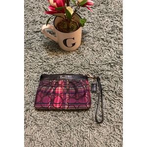 COACH Poppy Signature